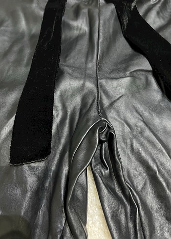 Kız Çocuk Siyah Deri Rahat Kesim Eşofman - Görsel 5