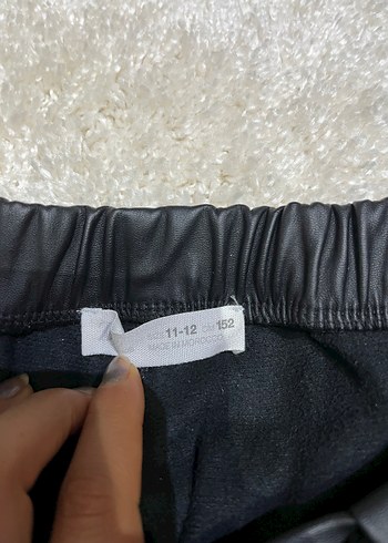 Kız Çocuk Siyah Deri Rahat Kesim Eşofman - Görsel 7