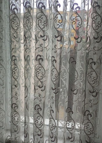 İşlemeli kırık Beyaz Tül Perde - Görsel 2