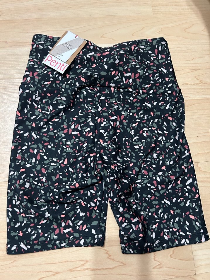 Kadın Siyah Desenli Biker Şort - Görsel 2