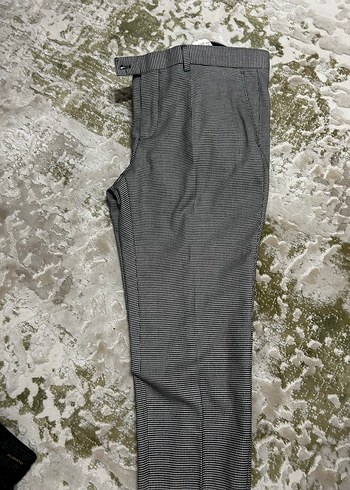 Gri Pilili Midi Kumaş Pantolon - Görsel 3