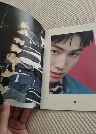 GOT7 Eyes On You + poster + youngjae pc