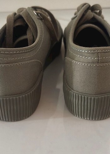 H&M spor ayakkabı - Görsel 3