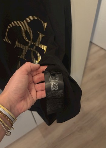 GUESS Siyah Uzun Kollu Kadın Tişört - Görsel 3