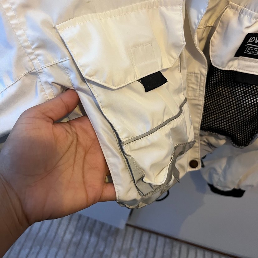 Düğmeli Beyaz Mini Streetwear Kadın Ceket - Görsel 3