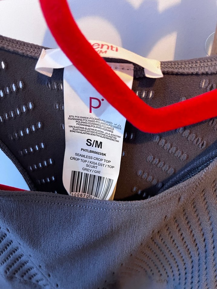 Gri Spor Tayt ve Crop Top Takım - Görsel 2