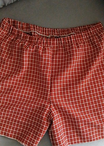 Kırmızı Ekoseli kadın şort - Görsel 3