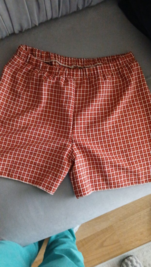 Kırmızı Ekoseli kadın şort - Görsel 4