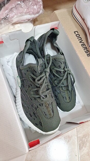 38 Beden Adidas spor ayakkabı