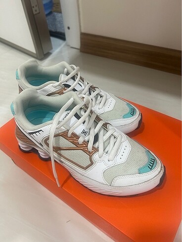 37 Beden Nike ayakkabı
