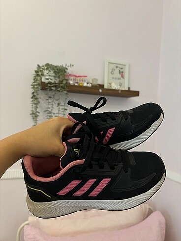 Orijinal adidas ayakkabı
