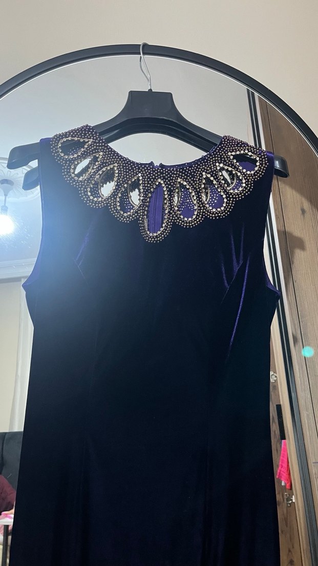 Mor İşlemeli Boncuklu Uzun Abiye Elbise - Görsel 4