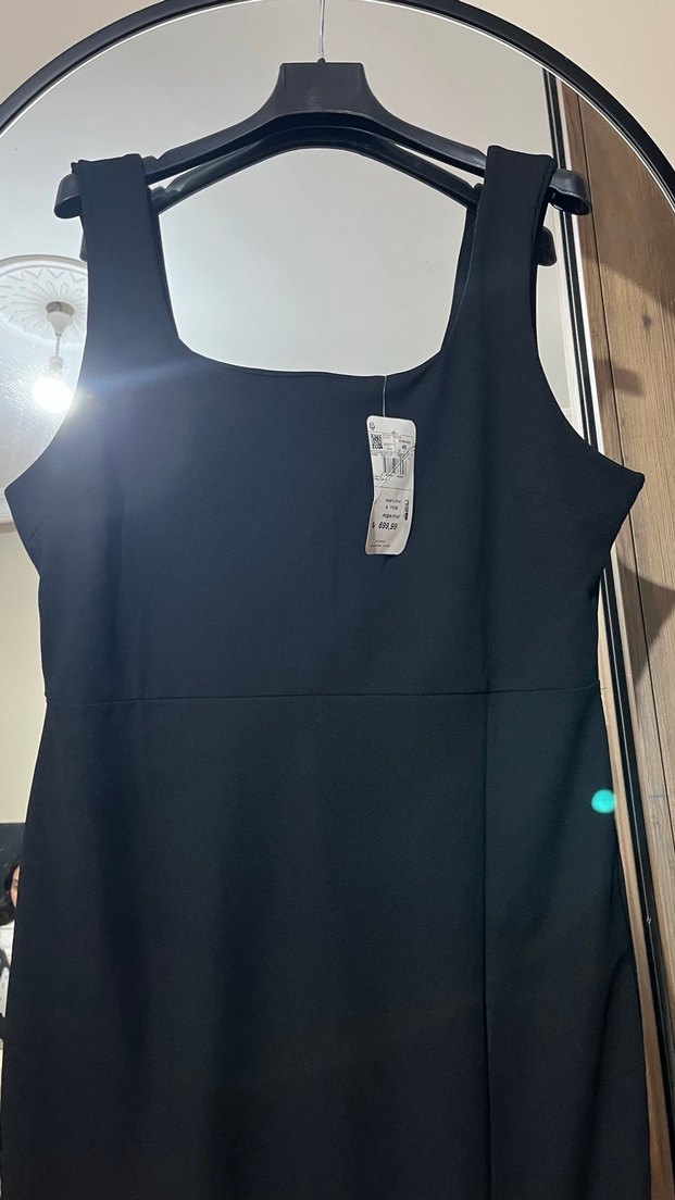 Siyah Uzun Kolsuz Elbise - Görsel 2