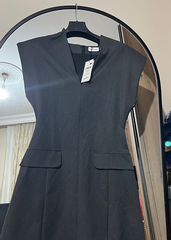 V Yaka mini Kadın elbise - Görsel 3