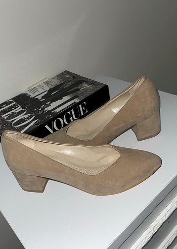 Bej Süet Stiletto Kadın Ayakkabı - Görsel 2