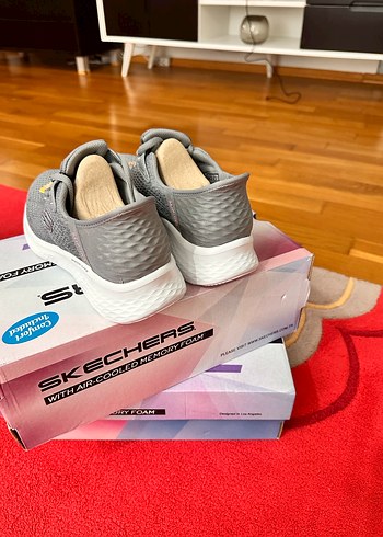 37 NUMARA SKECHERS HANDS FREE SLIP-İNS MEMORYFOAM AYAKKABI.SIFIR - Görsel 9