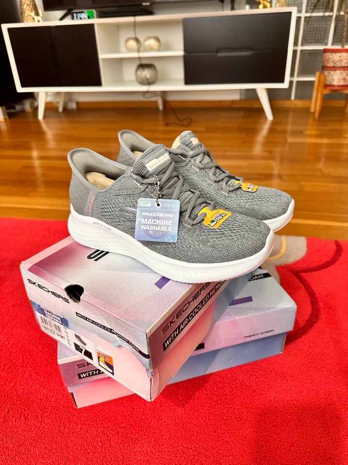 37 NUMARA SKECHERS HANDS FREE SLIP-İNS MEMORYFOAM AYAKKABI.SIFIR - Görsel 5