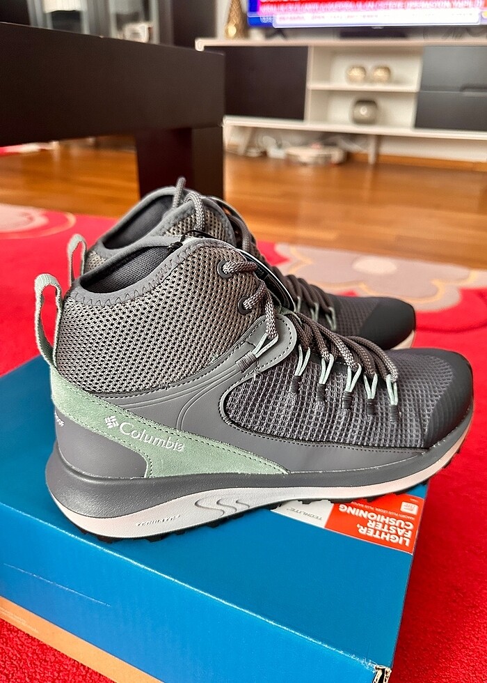 41 NUMARA COLUMBİA WATERPROOF BOT. SIFIR, ORJ VE KUTUSUYLA - Görsel 3