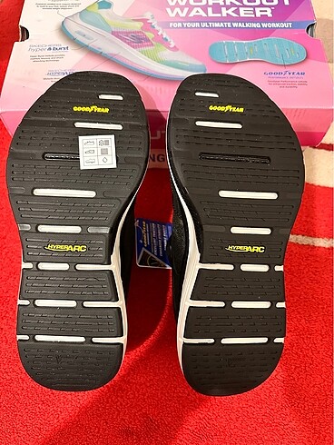 35,5 NUMARA SKECHERS SPOR AYAKKABI. SIFIR,ORJ VE KUTUSUYLA - Görsel 9