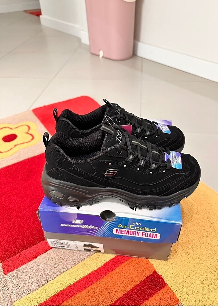 39 NUMARA SKECHERS DLITES AYAKKABI. SIFIR, ORJ VE KUTUSUYLA - Görsel 4
