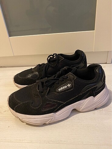 Adidas Falcon 37 numara