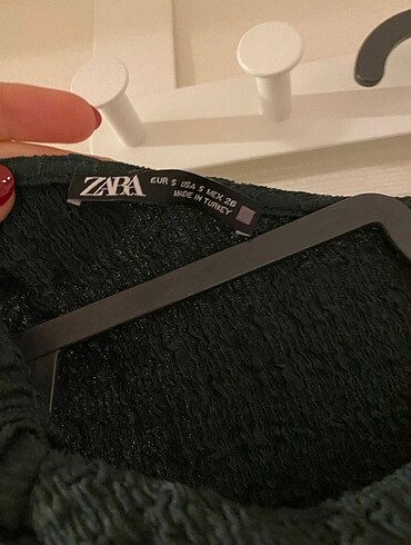 s Beden Zara Yeşil Düğüm Detaylı Elbise