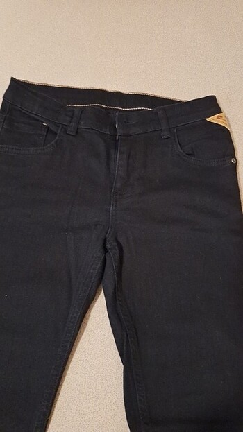 Siyah likrali pantalon
