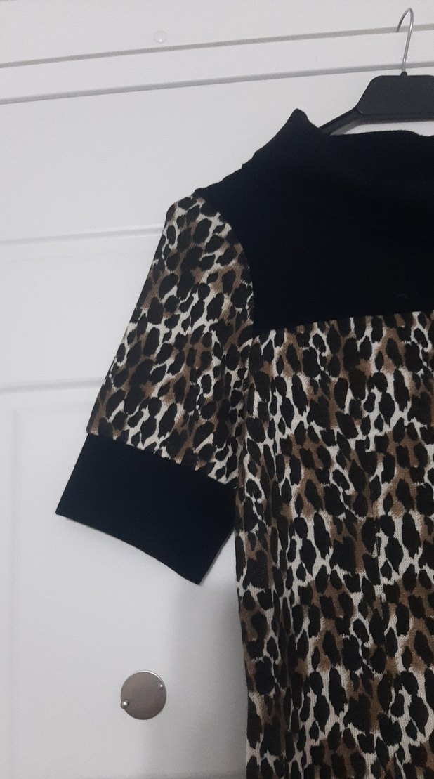 Kürk Detaylı Zebra Desenli Midi Elbise - Görsel 3