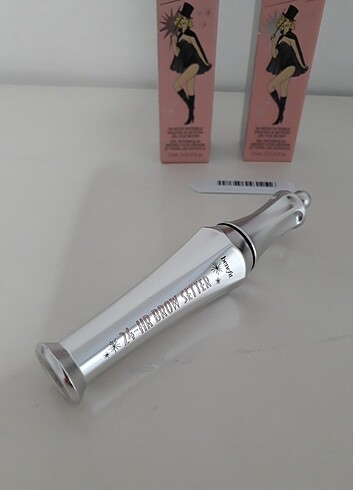 BENEFIT COSMETICS 24-HR Brow Setter - Kaş Sabitleyici