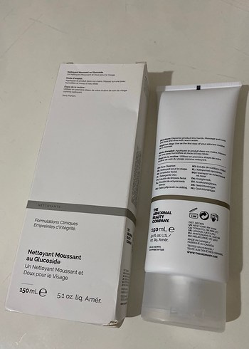 The Ordinary Glucoside Köpüren Yüz Temizleyici 150 ml - Görsel 3