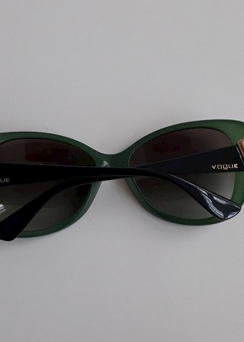 Vogue Eyewear Şeffaf Koyu Yeşil Kadın Güneş Gözlüğü