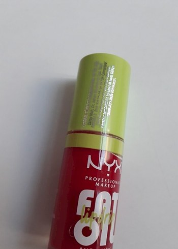 NYX Parlak Kırmızı Lip Gloss - Görsel 5