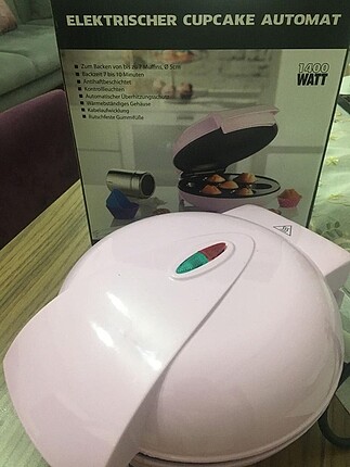 Cup cake makinesi