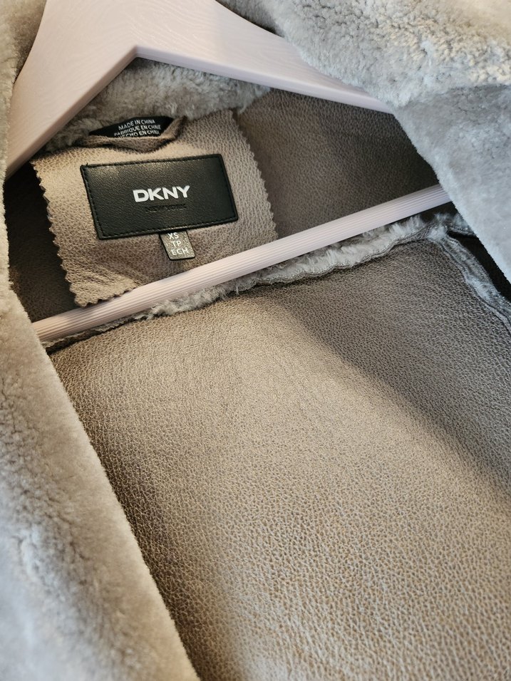 Süet Kürklü Kadın DKNY Ceket - Görsel 2