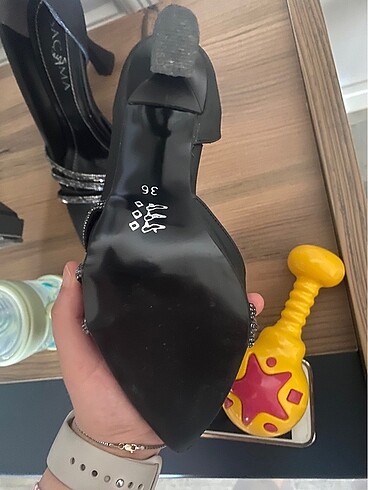 36 Beden siyah Renk Siyah topuklu ayakkabı