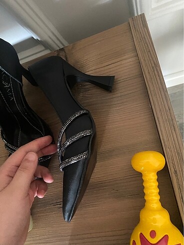 Diğer Siyah topuklu ayakkabı