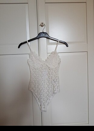 H&M Tığ işi dantel body