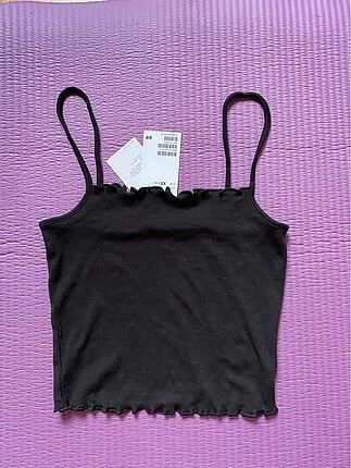 H&M lettuce hem atlet