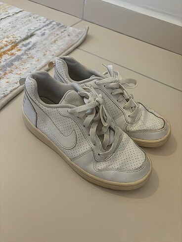 Nike ayakkabı