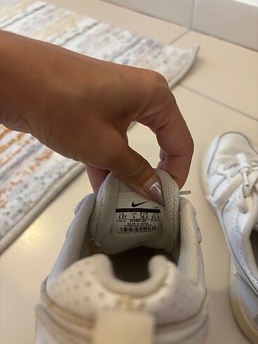 36,5 Beden beyaz Renk Nike ayakkabı