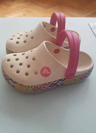 Crocs terlik