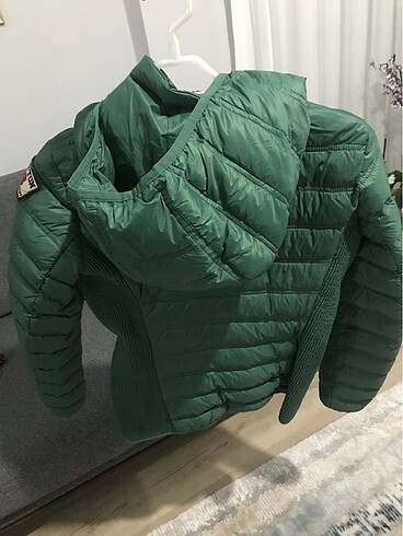 s Beden Benetton şişme mont