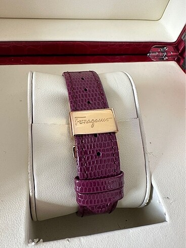  Beden Salvatore Ferragamo Saat