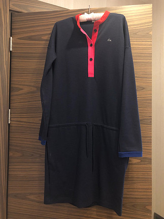 Lacoste elbise