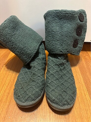 Ugg Ugg Örgü