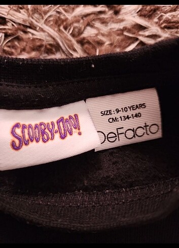 Defacto sweat