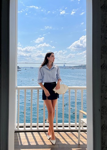 Yırtmaçlı Lacivert Mini şort Etek - Görsel 4