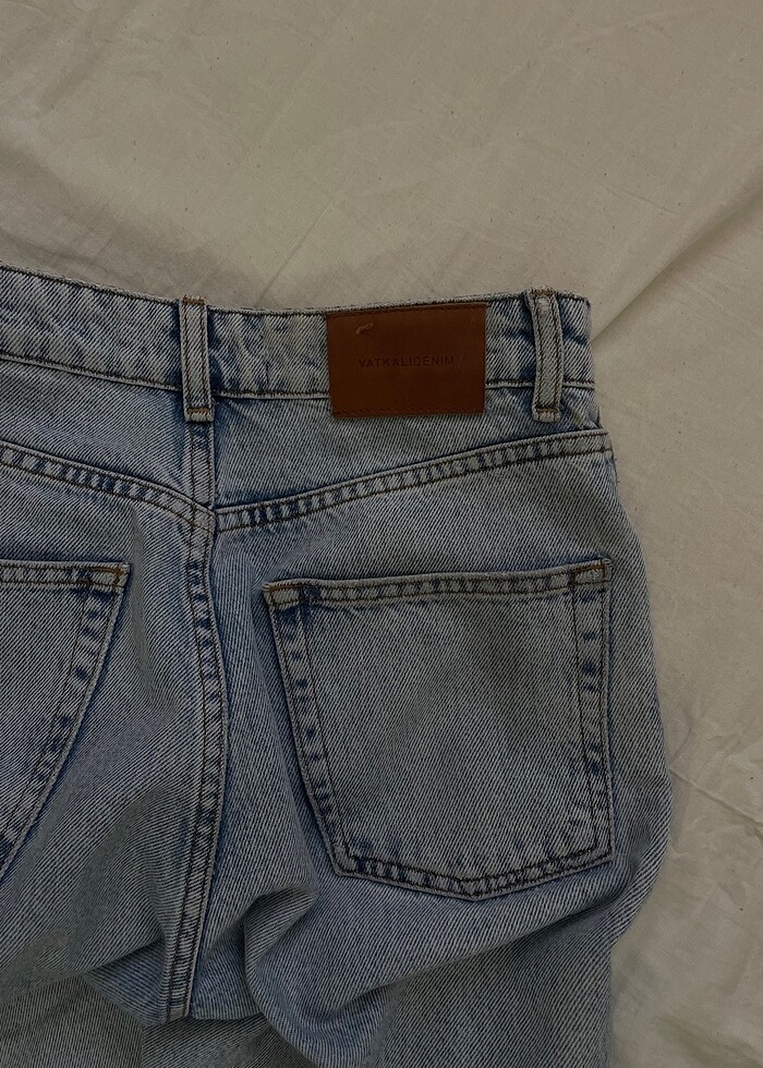 Vatkalı Yüksek bel straight fit jean - Görsel 4