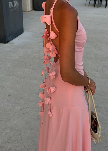 Pembe Uzun Drapeli Askılı Elbise - Görsel 3