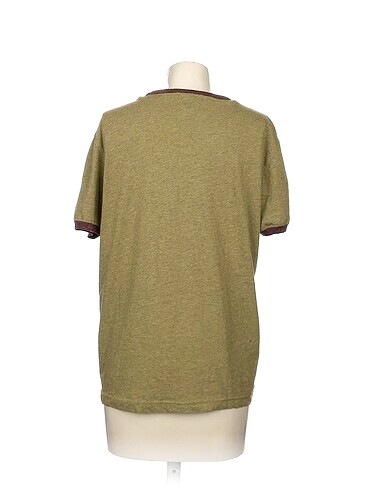 xxl Beden Defacto T-shirt %70 İndirimli.